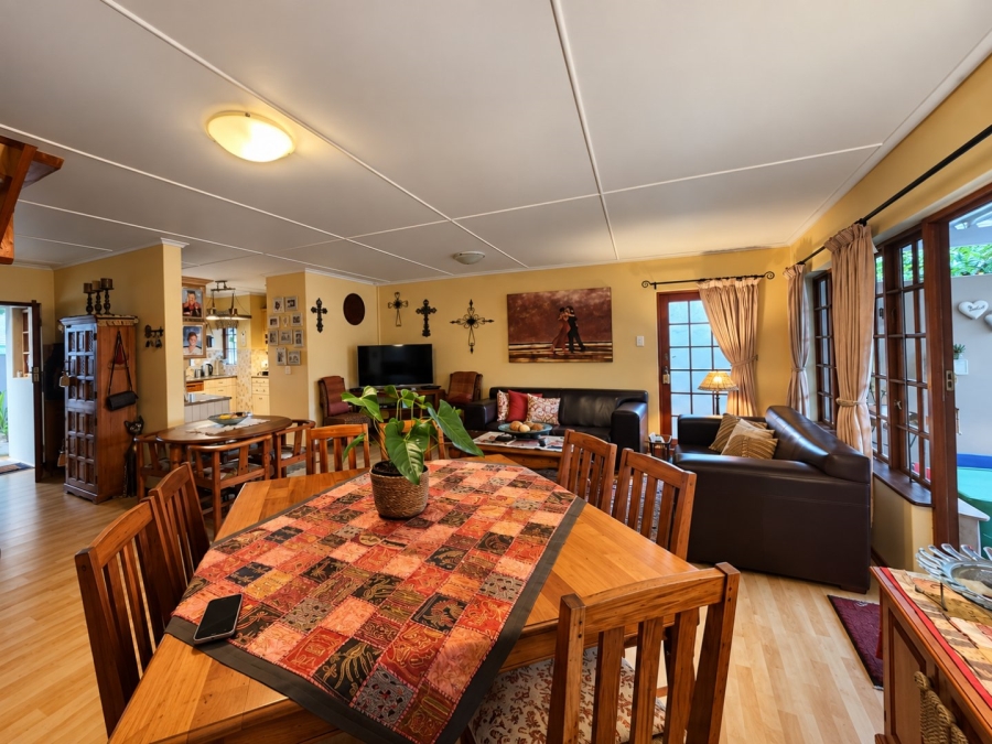 3 Bedroom Property for Sale in Denver Park Western Cape